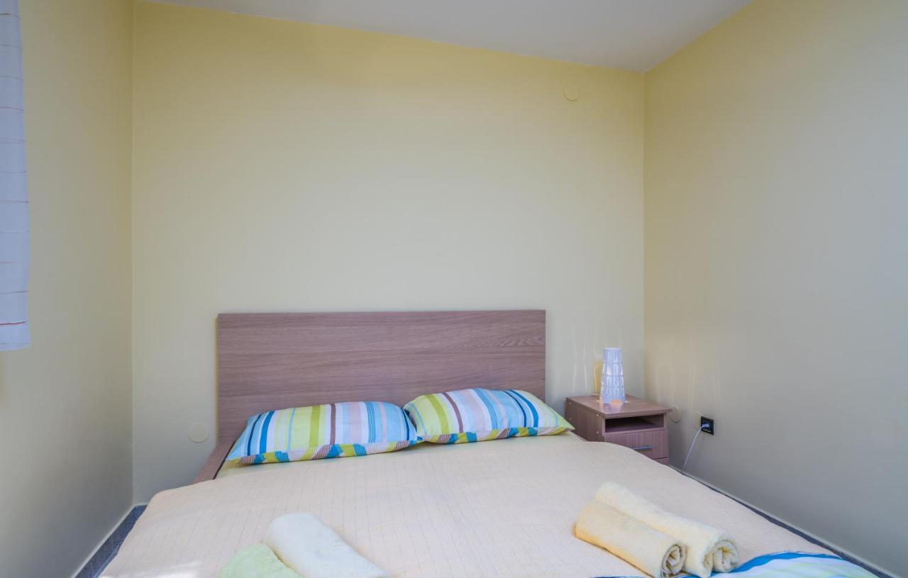 Apartment Rudika Klimno Ngoại thất bức ảnh